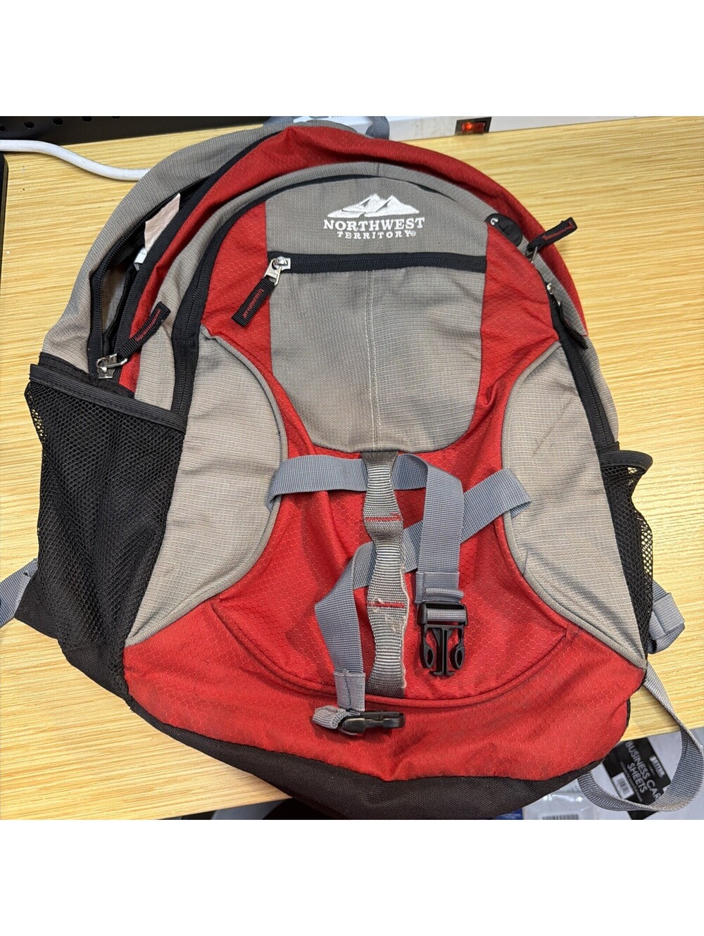 Northwest Territory Backpack Red Grey Black Hiking Zip Large Bag KMT2202 *